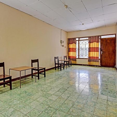 Oyo 90443 Hotel New Kartika In Cilopadang ภายนอก รูปภาพ