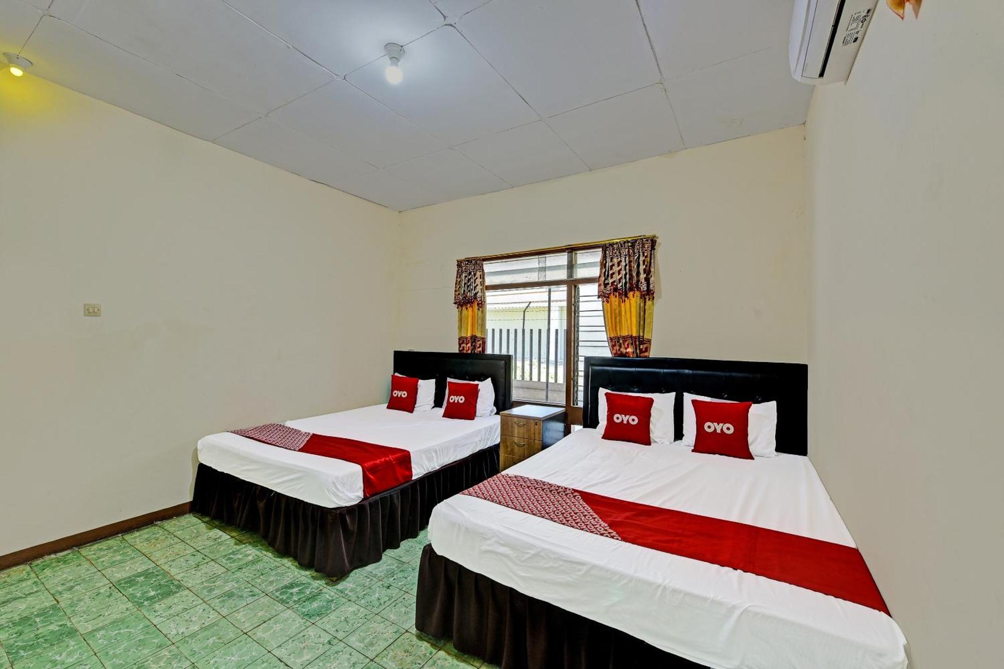 Oyo 90443 Hotel New Kartika In Cilopadang ภายนอก รูปภาพ