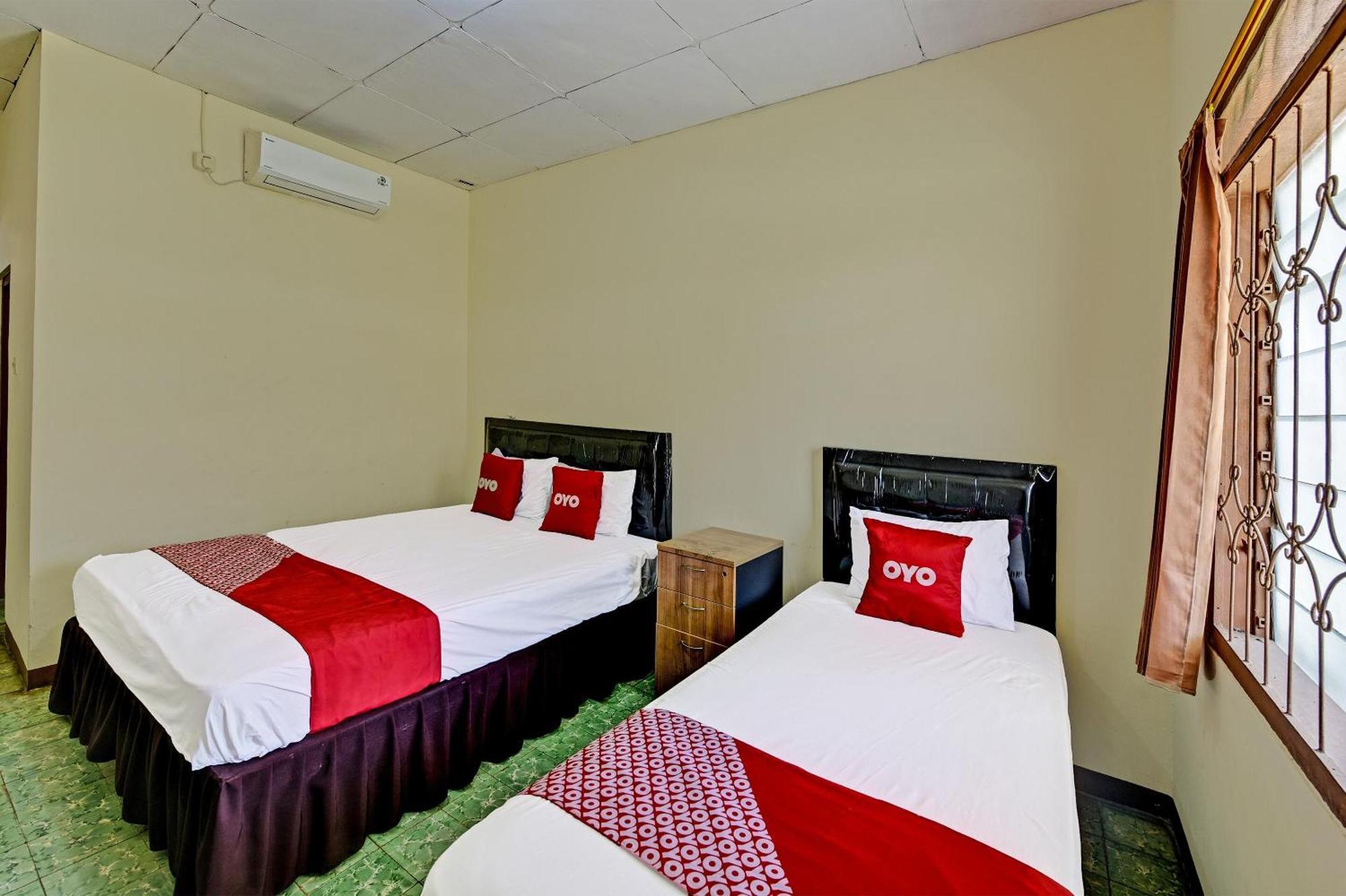Oyo 90443 Hotel New Kartika In Cilopadang ภายนอก รูปภาพ